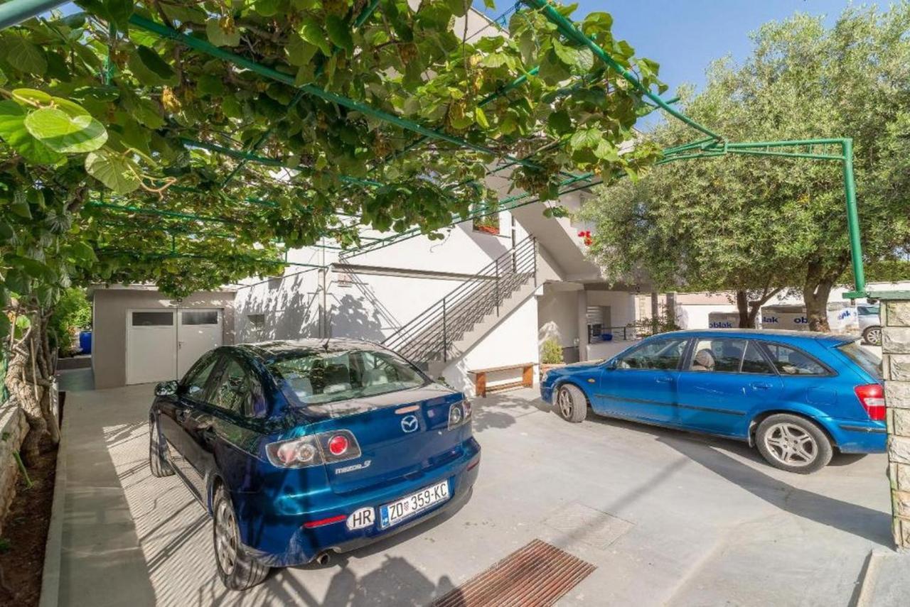 Apartments Villa Odesa With Shared Pool Zadar Eksteriør billede