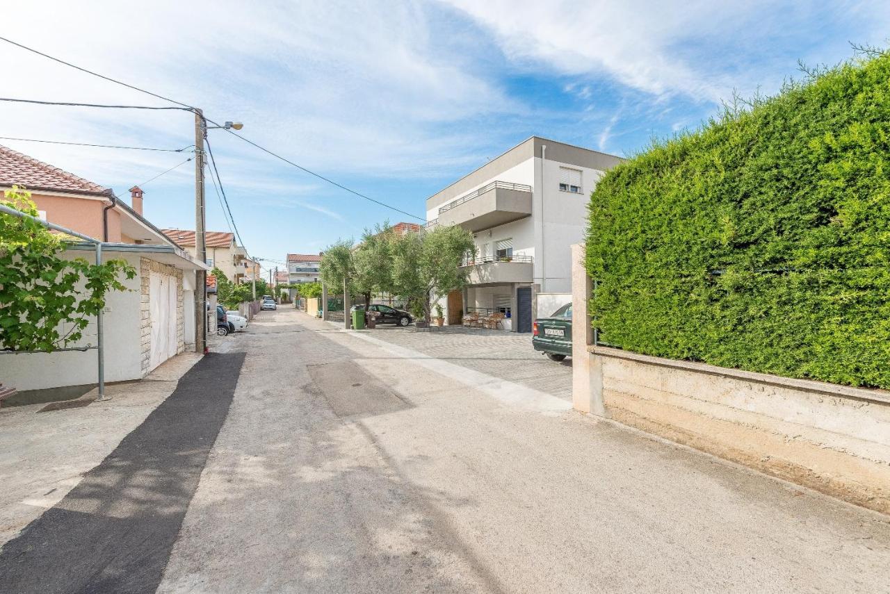 Apartments Villa Odesa With Shared Pool Zadar Eksteriør billede