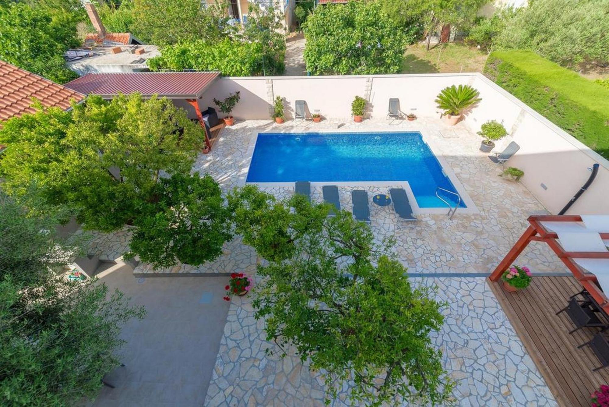 Apartments Villa Odesa With Shared Pool Zadar Eksteriør billede