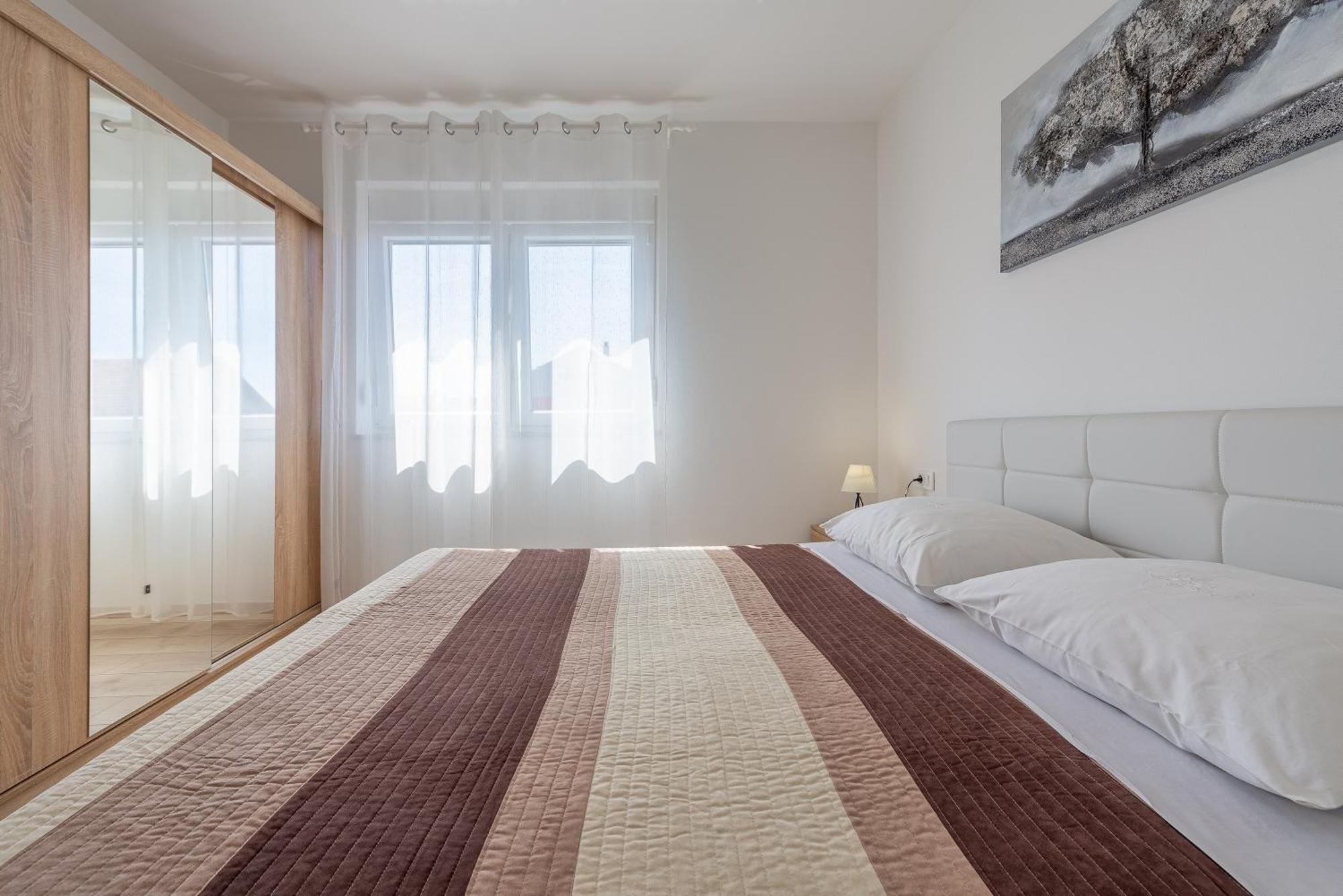 Apartments Villa Odesa With Shared Pool Zadar Værelse billede