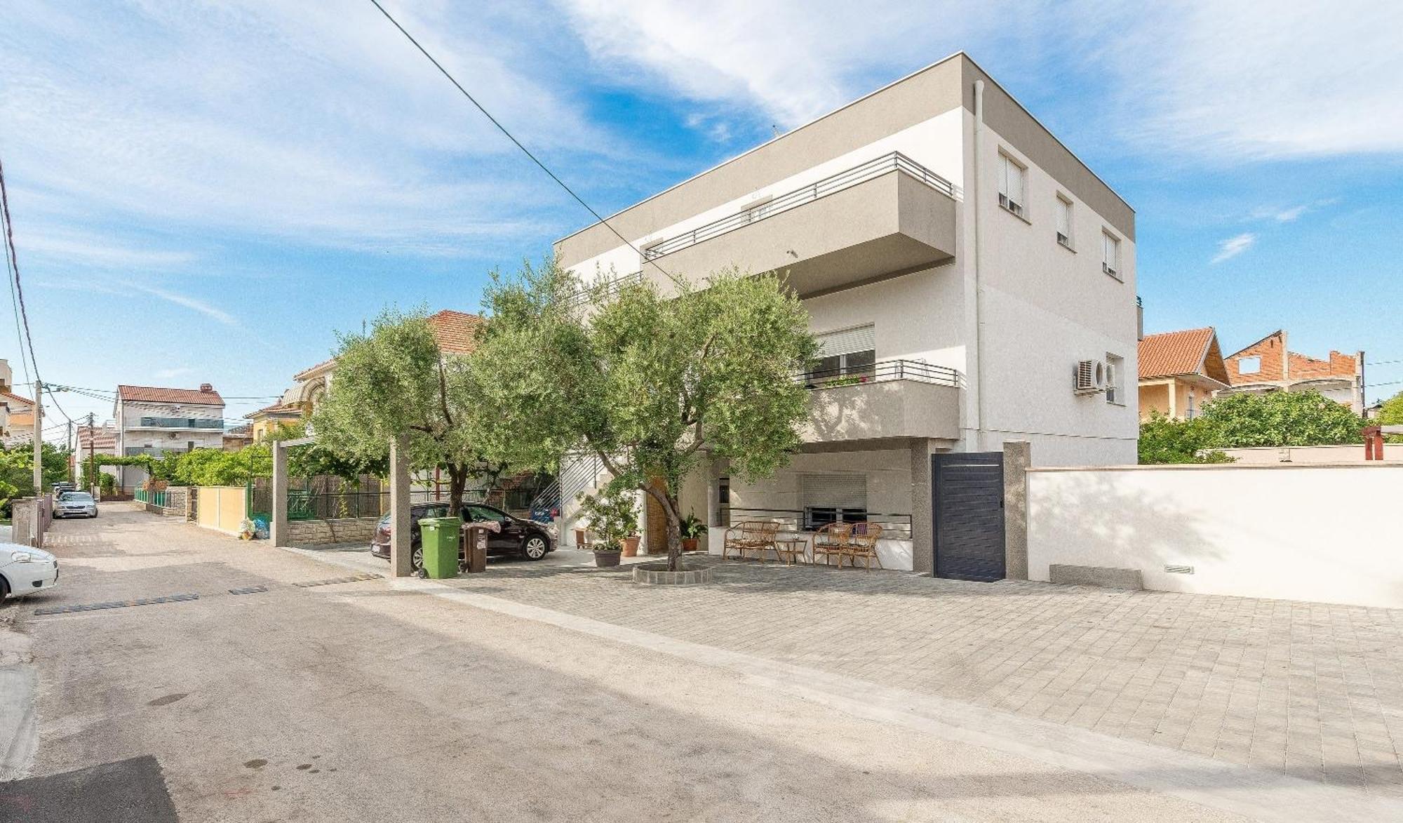 Apartments Villa Odesa With Shared Pool Zadar Værelse billede