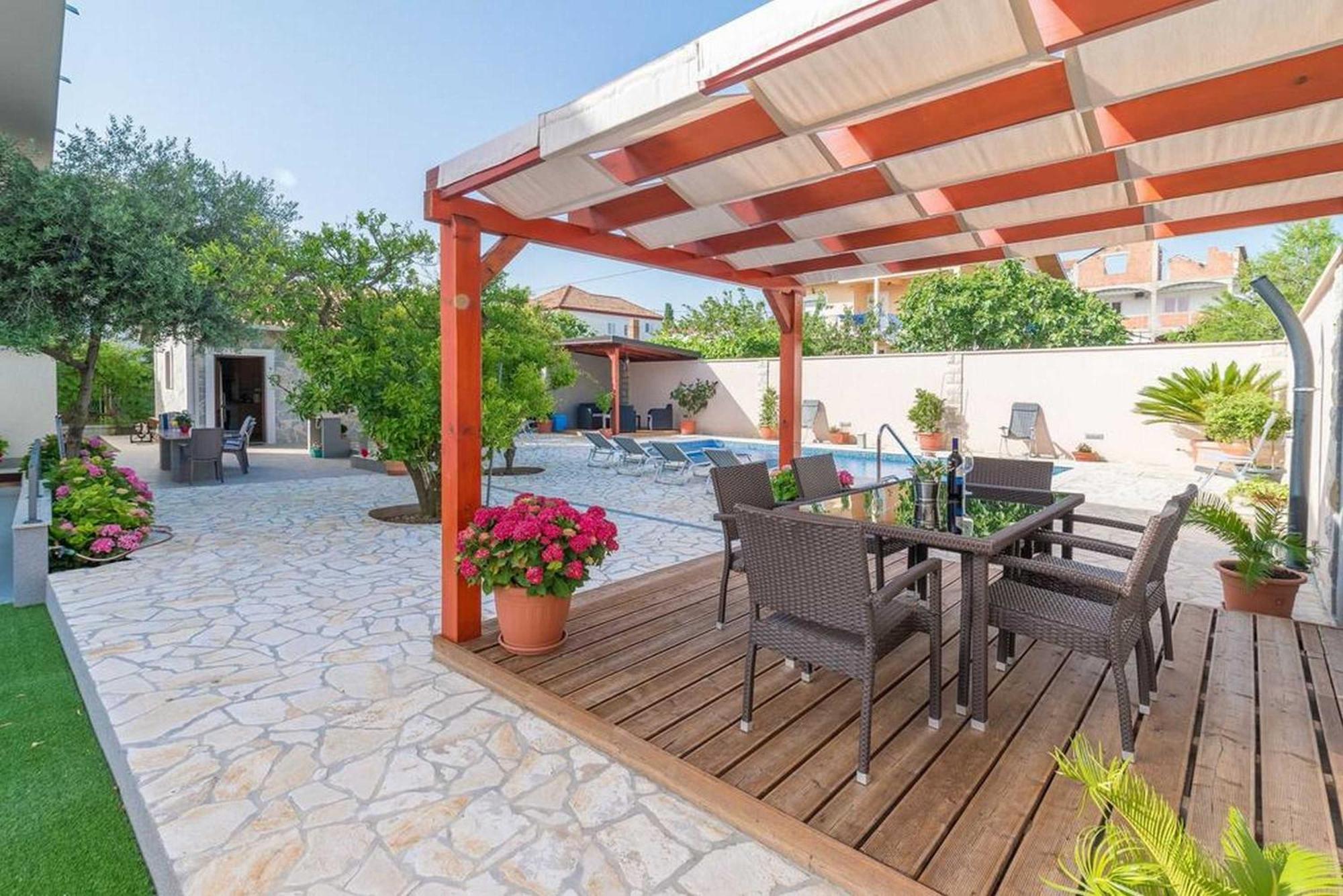 Apartments Villa Odesa With Shared Pool Zadar Værelse billede
