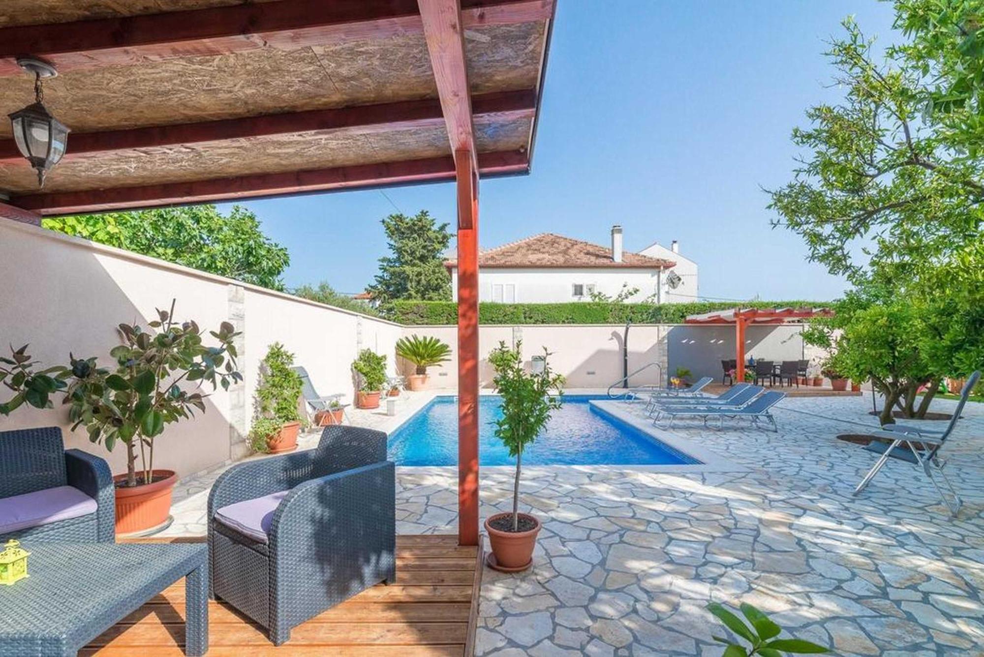 Apartments Villa Odesa With Shared Pool Zadar Værelse billede