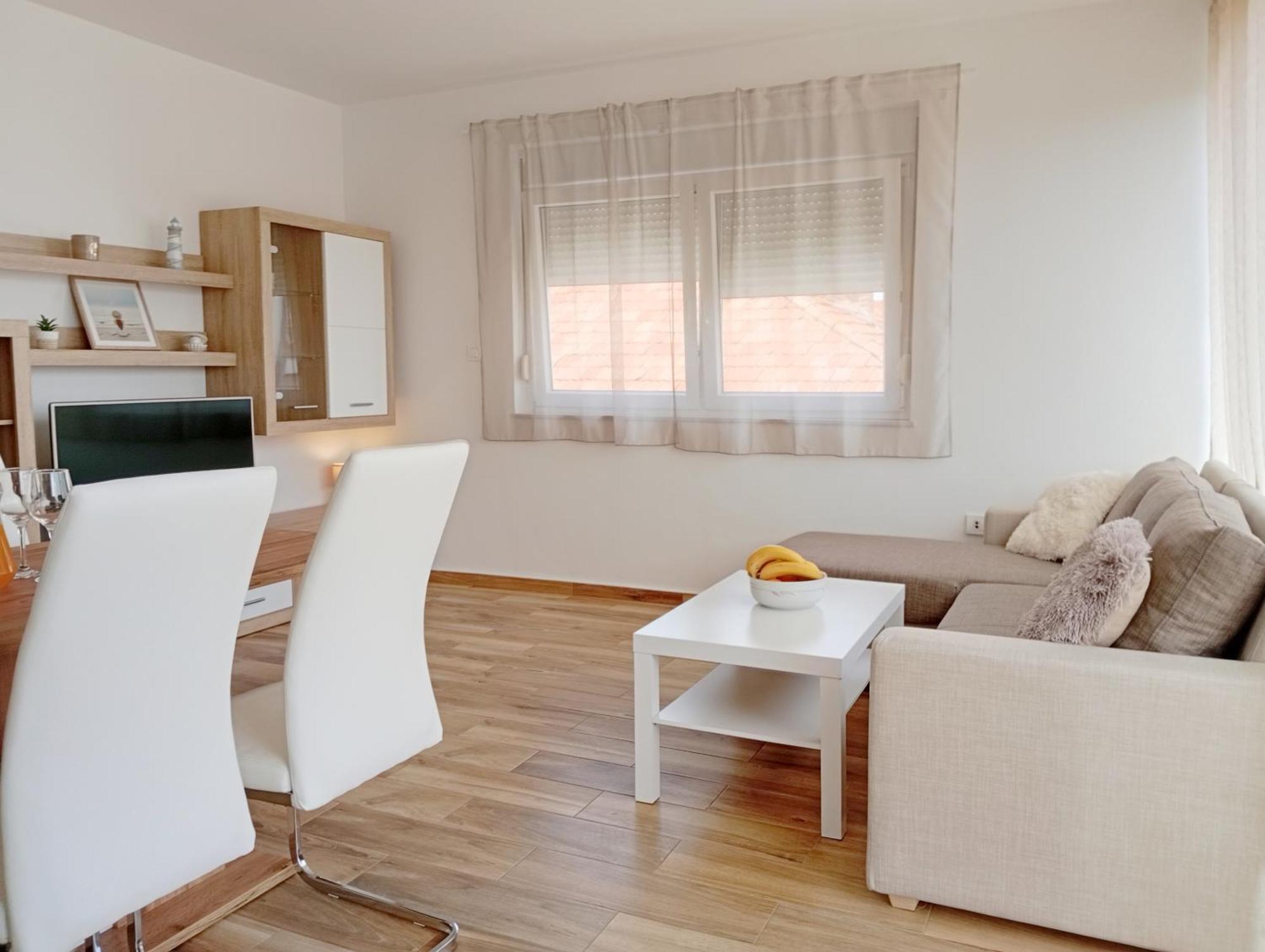 Apartments Villa Odesa With Shared Pool Zadar Eksteriør billede